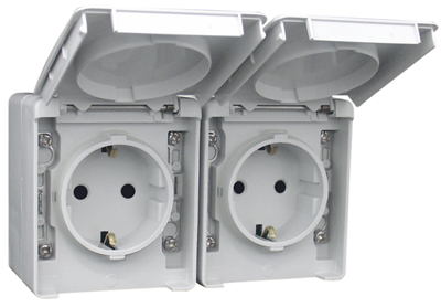 Two Earth Sockets (Schuko Type) in a Double Horizontal Base