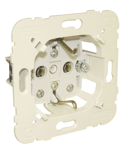 Earth Socket (Schuko Type)